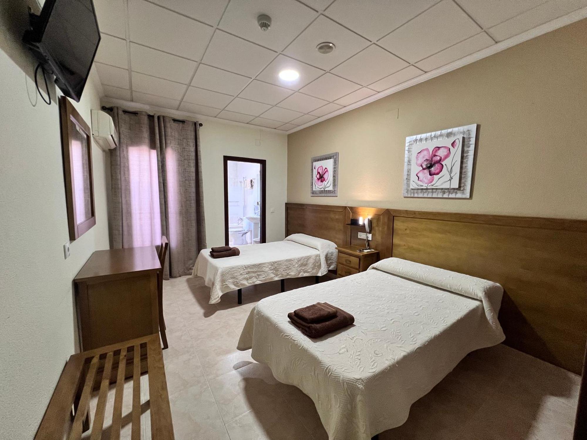 Hotel Don Juan Puente de Génave Eksteriør billede