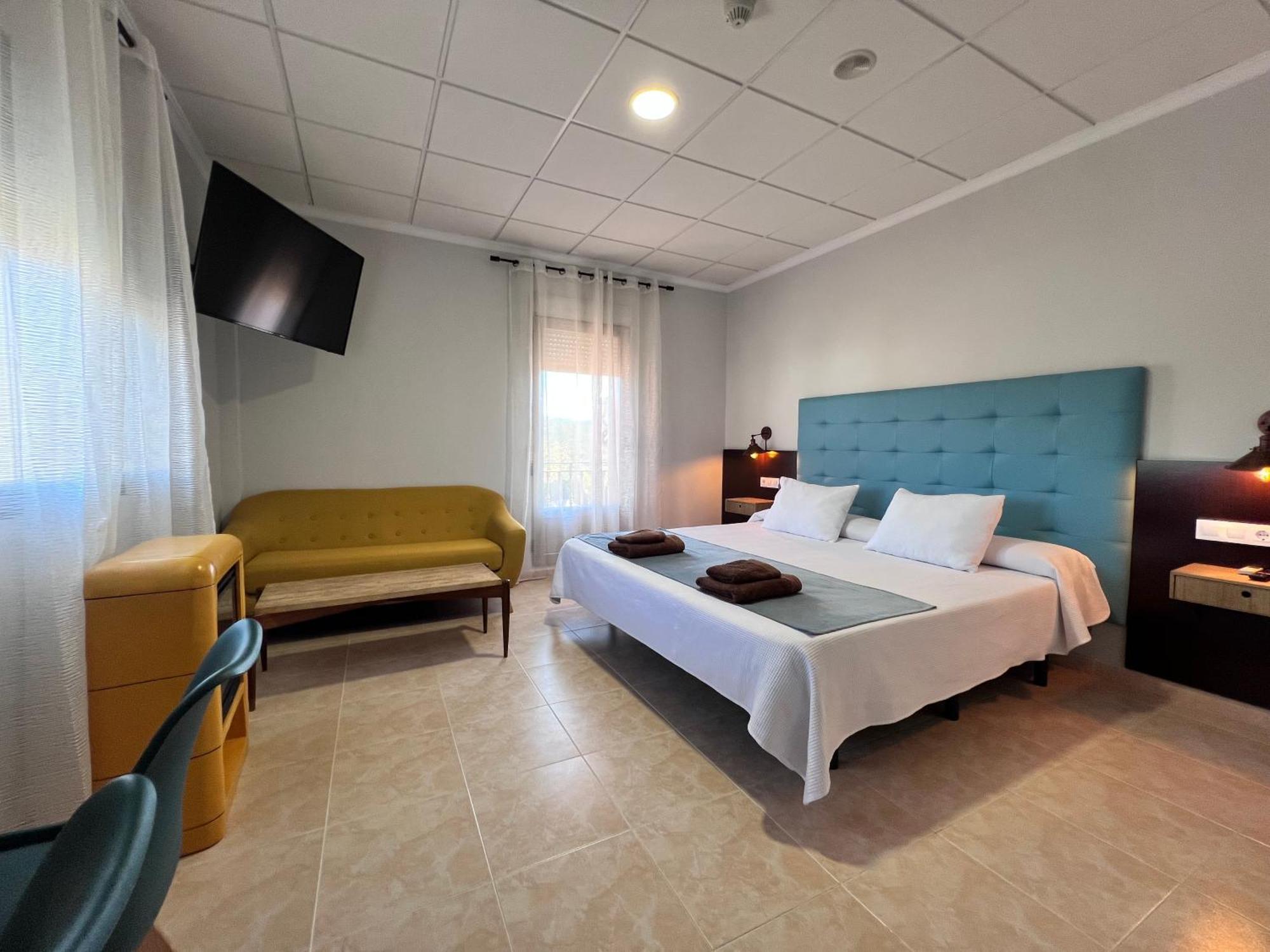 Hotel Don Juan Puente de Génave Eksteriør billede