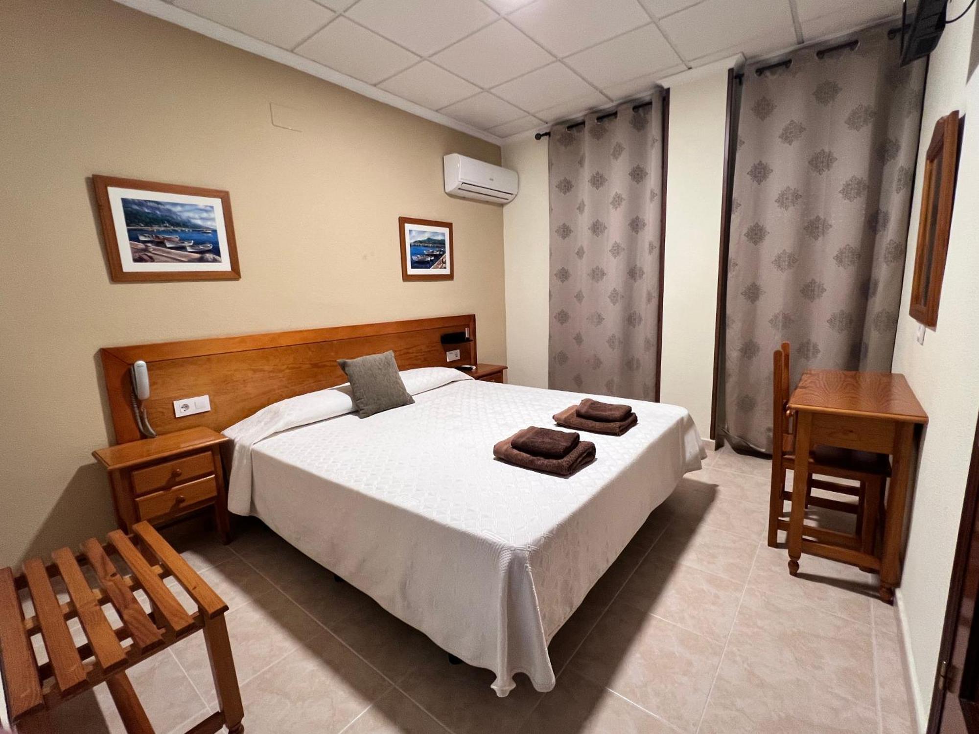 Hotel Don Juan Puente de Génave Eksteriør billede