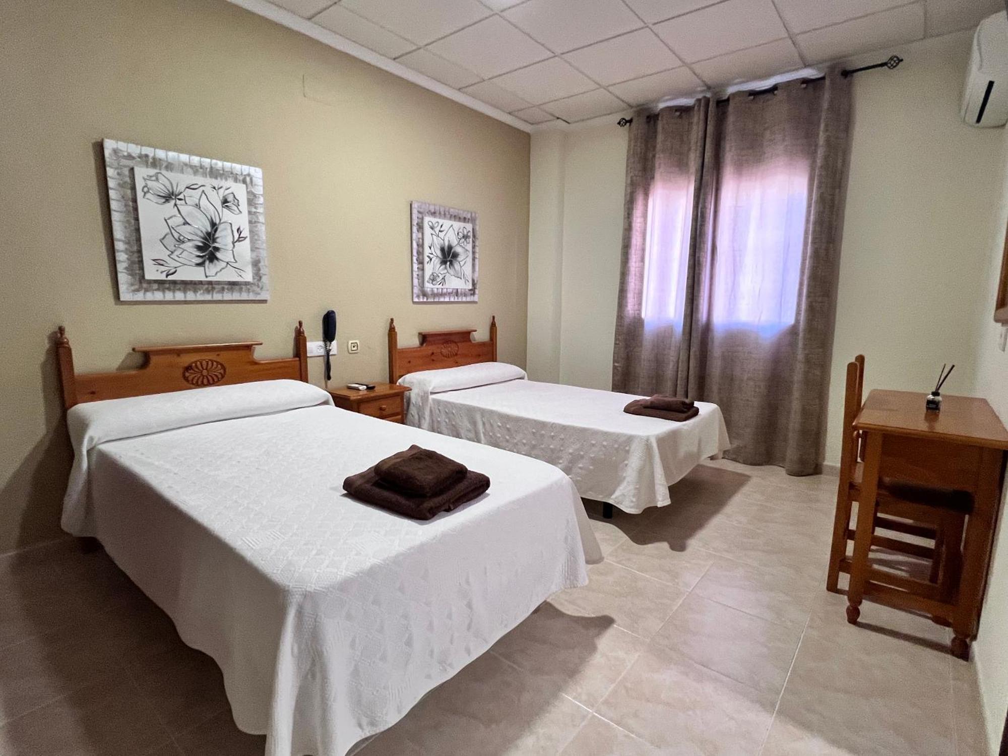 Hotel Don Juan Puente de Génave Eksteriør billede